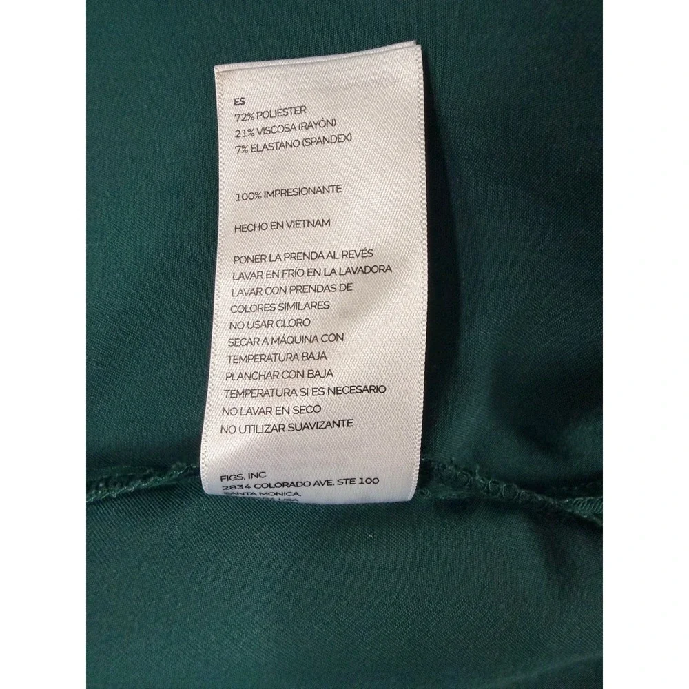 FIGS Catarina Scrub Top Womens size Large Dark Green V-Neck‎ One Pocket EUC